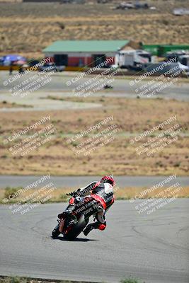 media/Apr-13-2025-TrackXperience (Sun) [[fb1ef998a6]]/Level 2 (Intermediate)/Turn 2 (Session 5)/